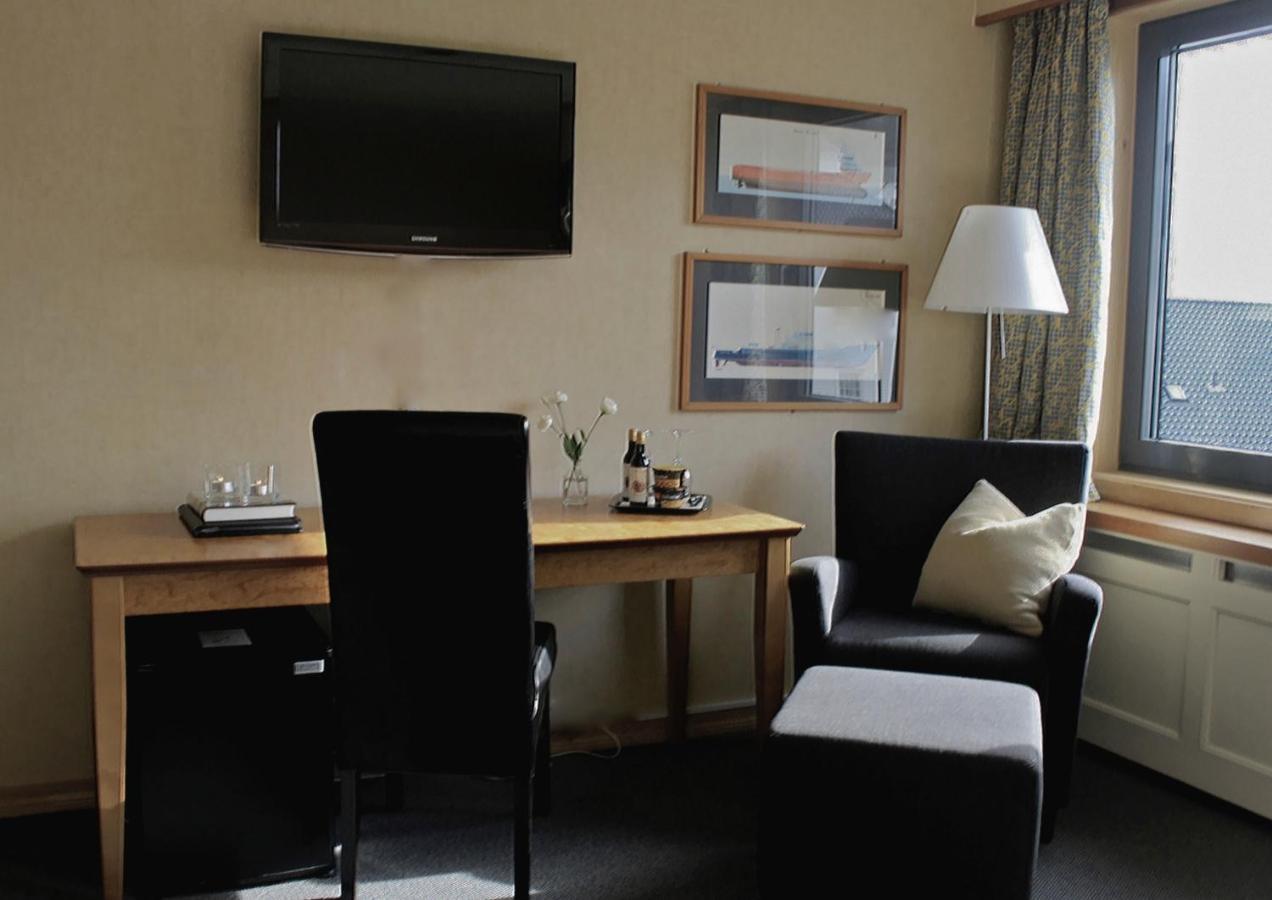 Rederiet Hotel Farsund Exterior foto